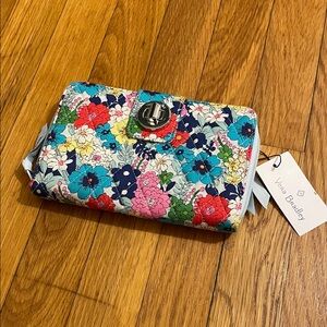 NWT Vera Bradley RFID Turnlock Floral Wallet